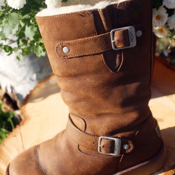 UGG (Sutter) Brown Size 8 Boot Weather Resistant - Picture 7 of 14